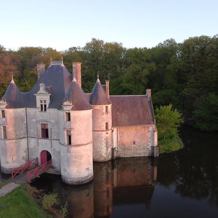 Le Chatelet Thilouze Extérieur photo