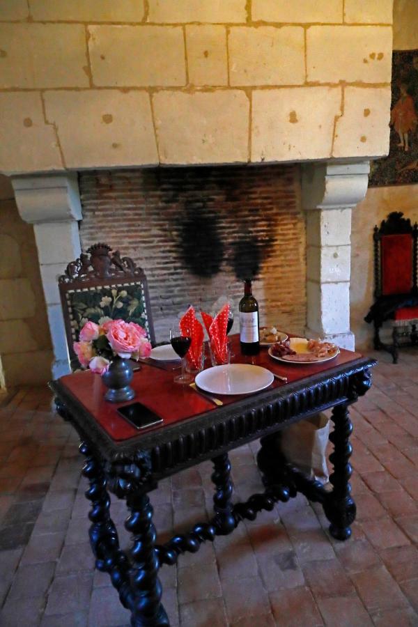 Le Chatelet Thilouze Extérieur photo