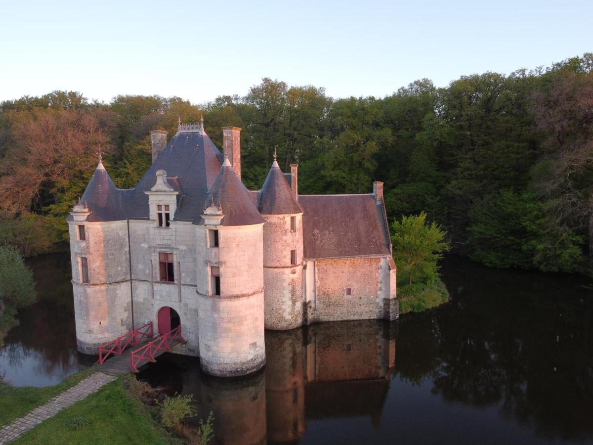 Le Chatelet Thilouze Extérieur photo