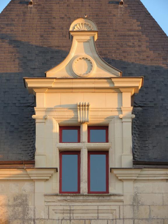 Le Chatelet Thilouze Extérieur photo