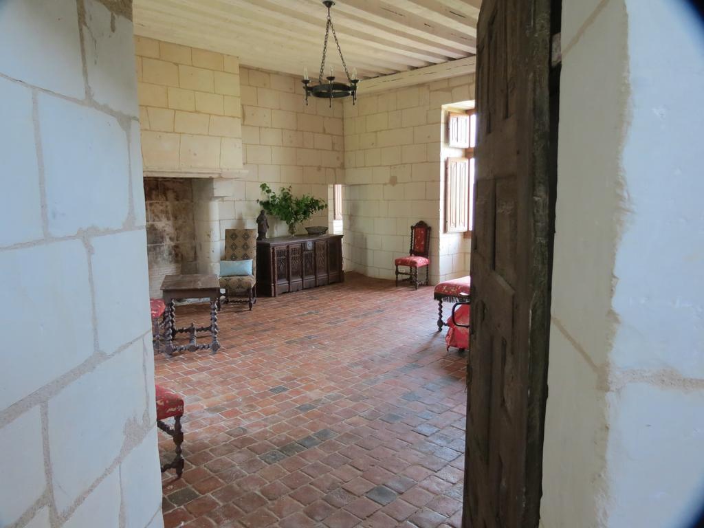 Le Chatelet Thilouze Chambre photo